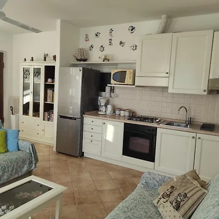 Camilla House * ヴァレンナ