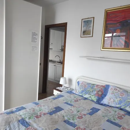 Camilla House * Varenna
