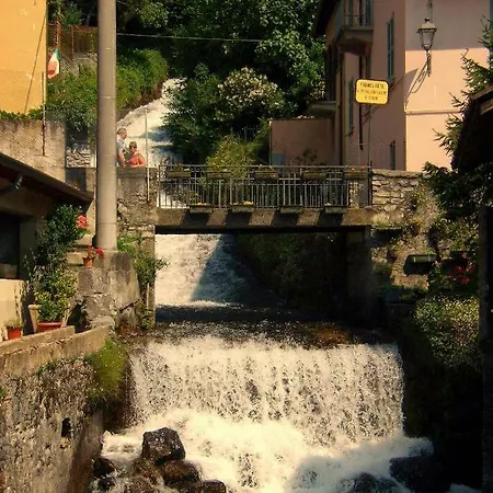 公寓 Camilla House *